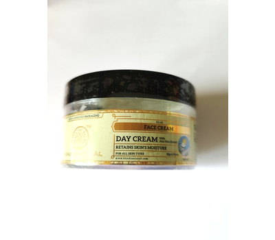 Дневной крем с алоэ-вера для всех типов кожи / Khadi Herbal day cream, 50 гр